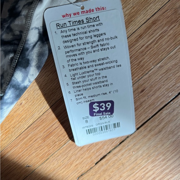 Lululemon run time shorts size 8 - Picture 4 of 5
